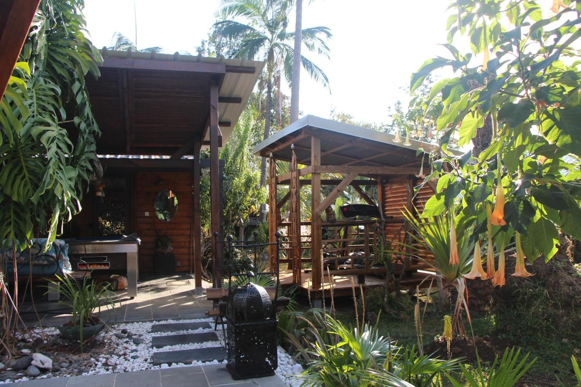 Lodge Le Palissandre à LA LIANE DE JADE 974- jacuzzi privatif - piscine Le Bois de Nefles  Esterno foto